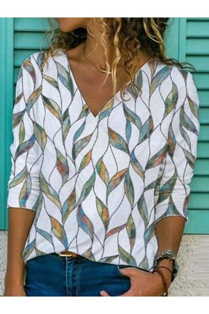 Vneck Leaf Print Loose Longsleeved Tshirt